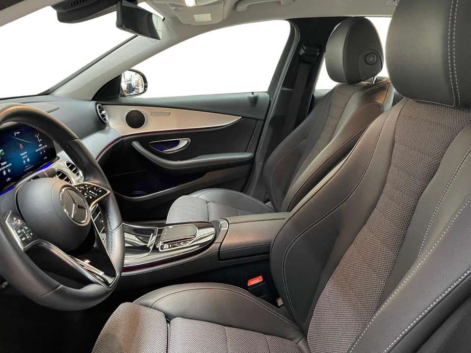 Mercedes-Benz E 220 - Imagem 8