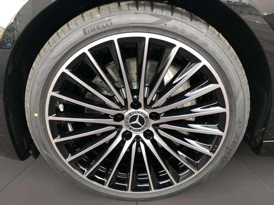 Car picture 9