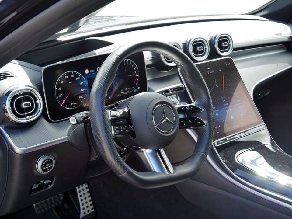 Mercedes-Benz C 400 - Imagem 14