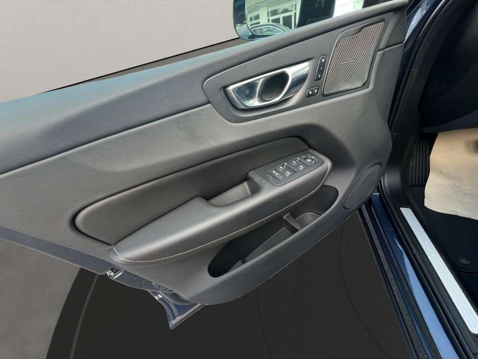 Volvo XC60 - Imagem 9
