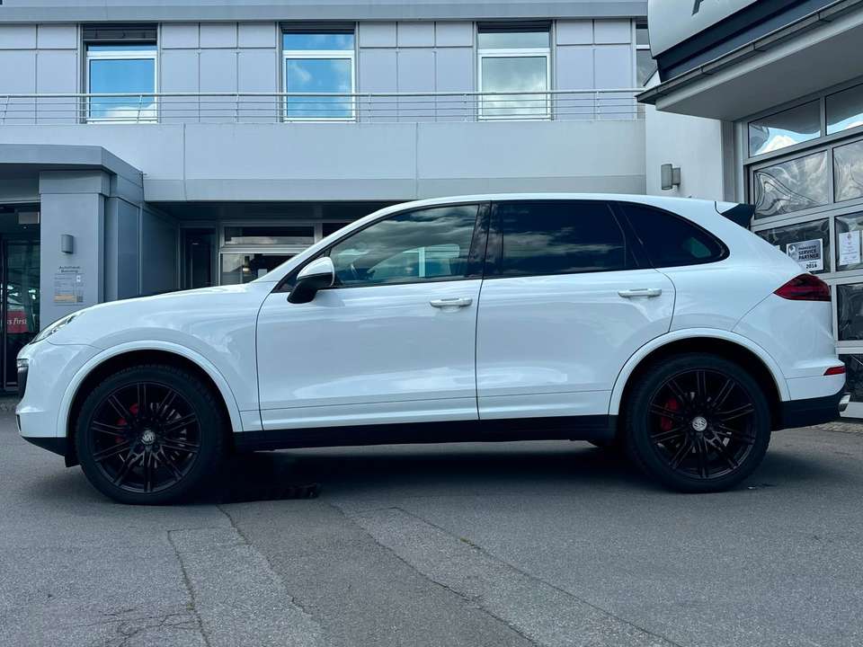 Porsche Cayenne - Imagem 4