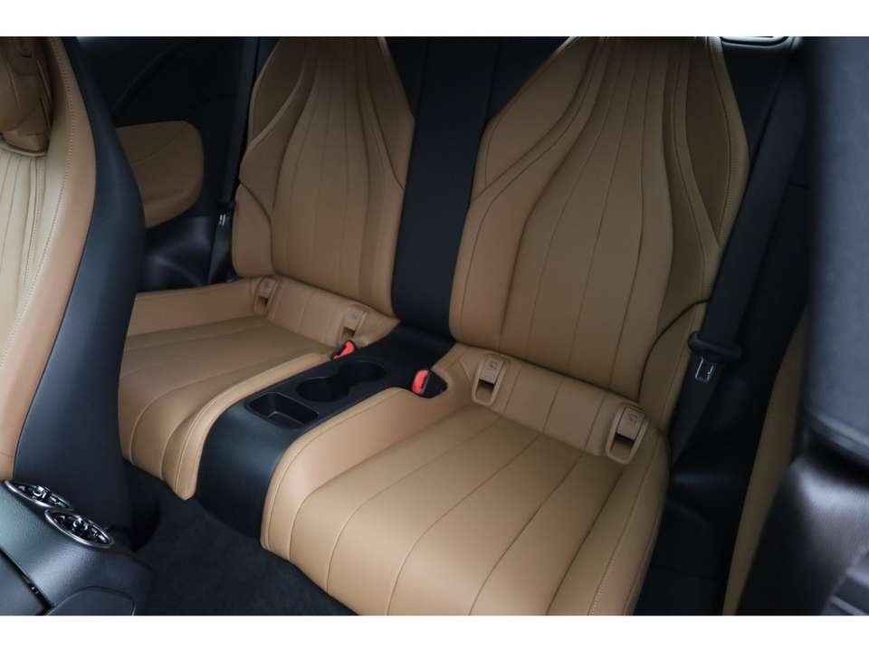 Mercedes-Benz CLE 220 - Imagem 13