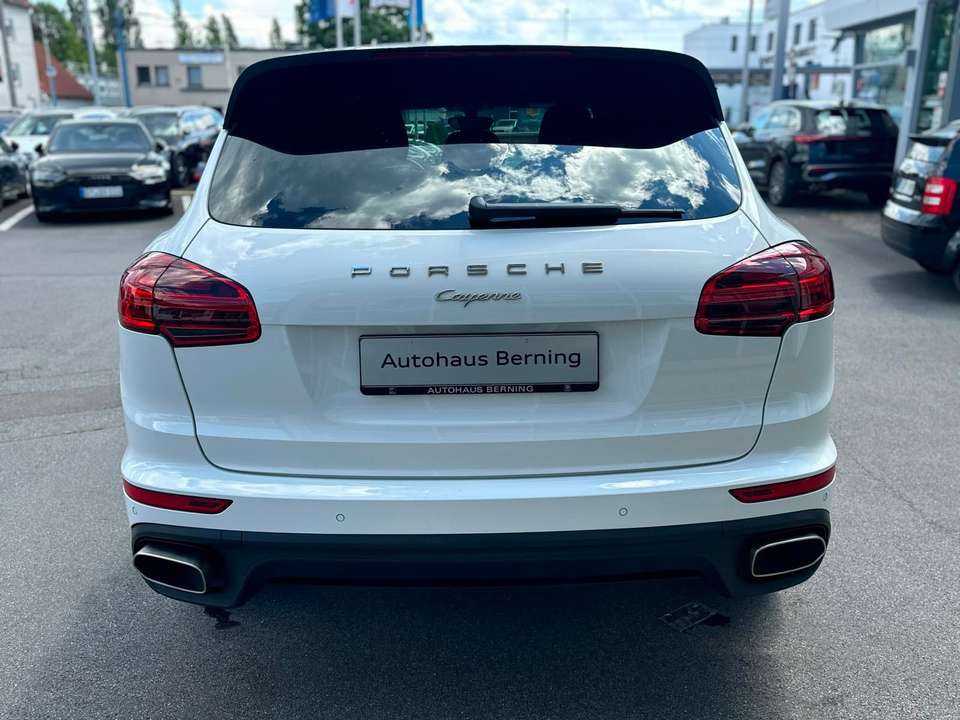 Porsche Cayenne - Imagem 6