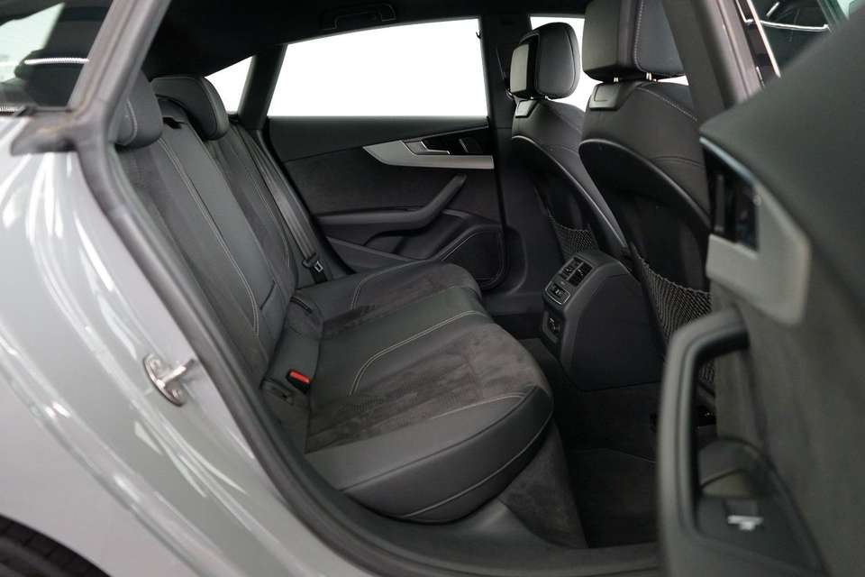 Car picture 19
