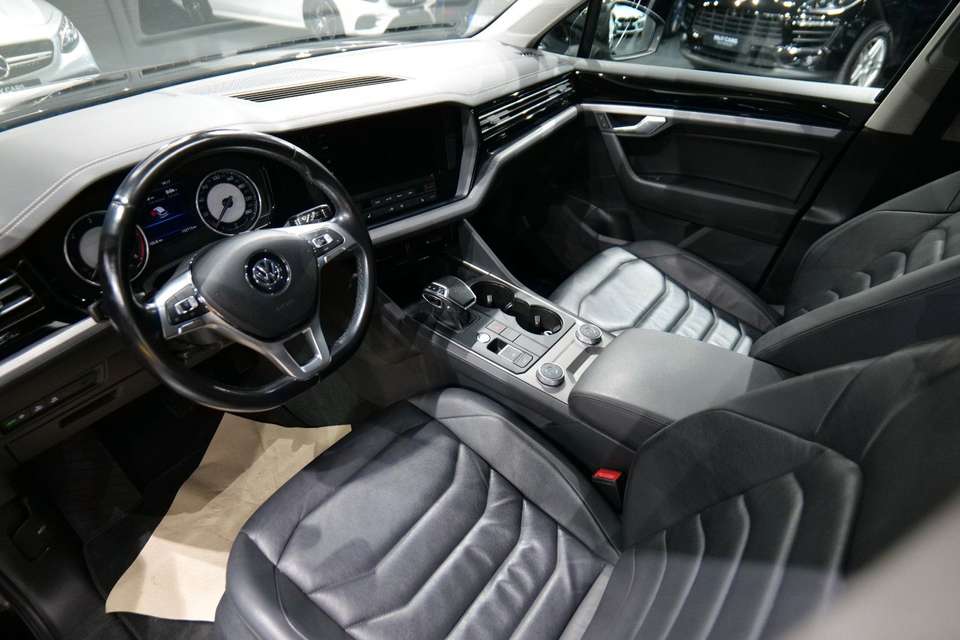 Volkswagen Touareg - Imagem 15