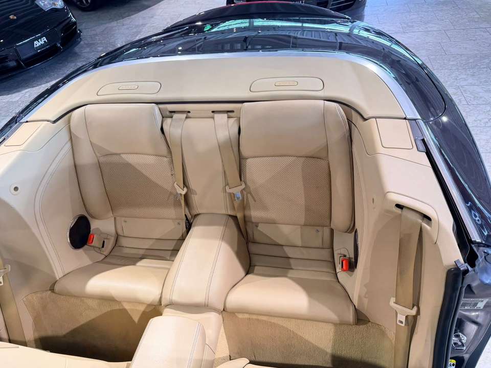 Jaguar XK - Imagem 11