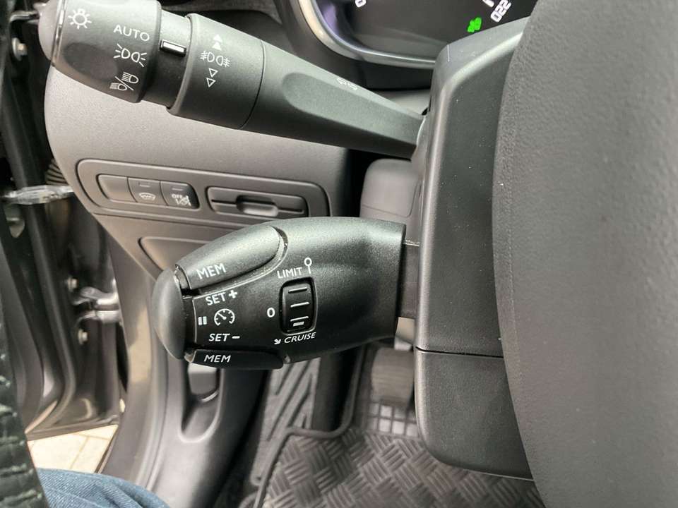 Car picture 14