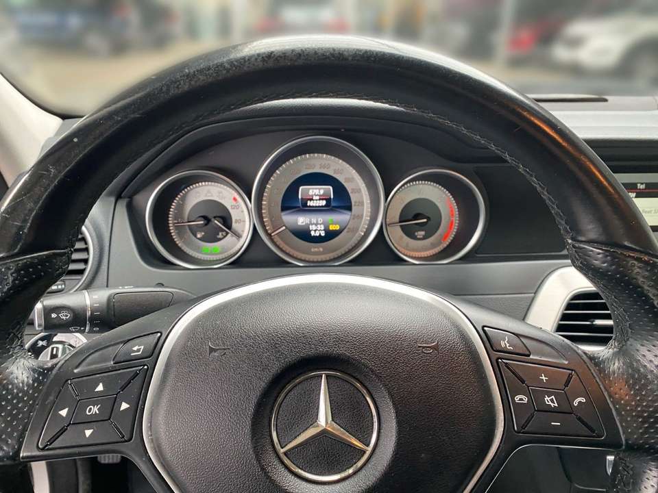 Car picture 11