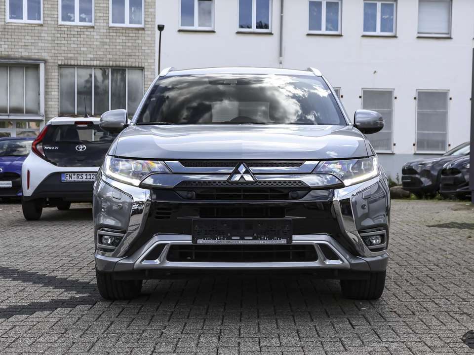 Mitsubishi Outlander - Imagem 5