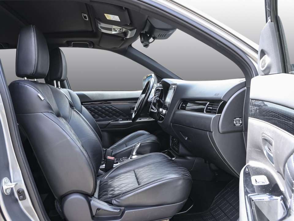 Mitsubishi Outlander - Imagem 6