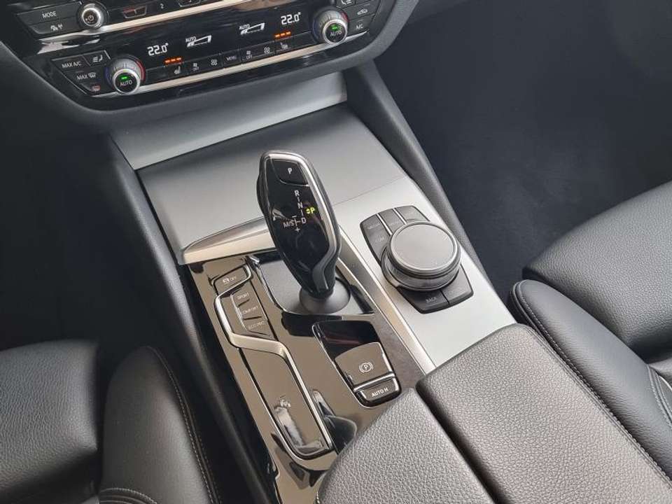 Car picture 11