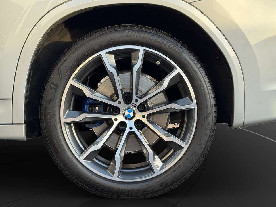 BMW X3 M - Imagem 10