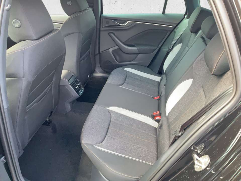Car picture 10