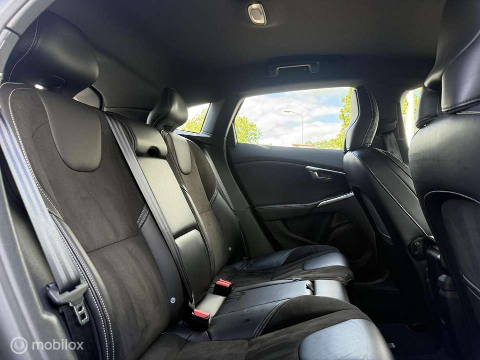 Car picture 11