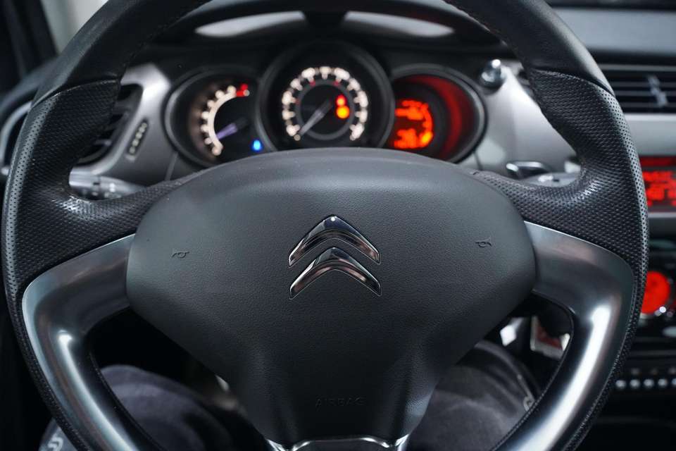 Car picture 17