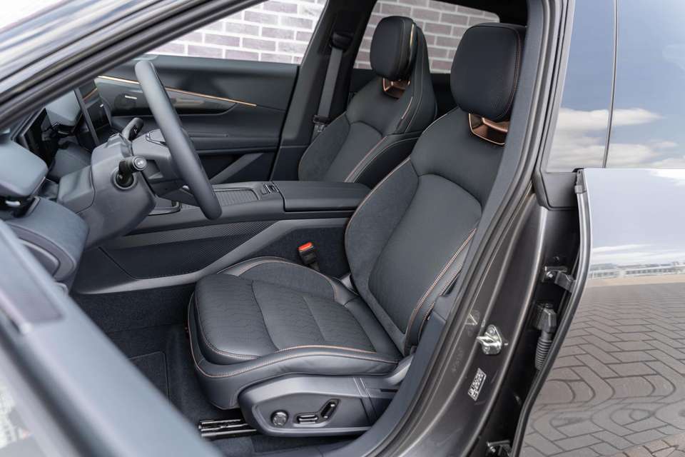 Car picture 1