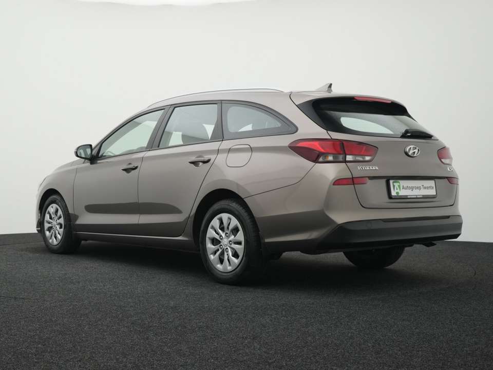 Car picture 9