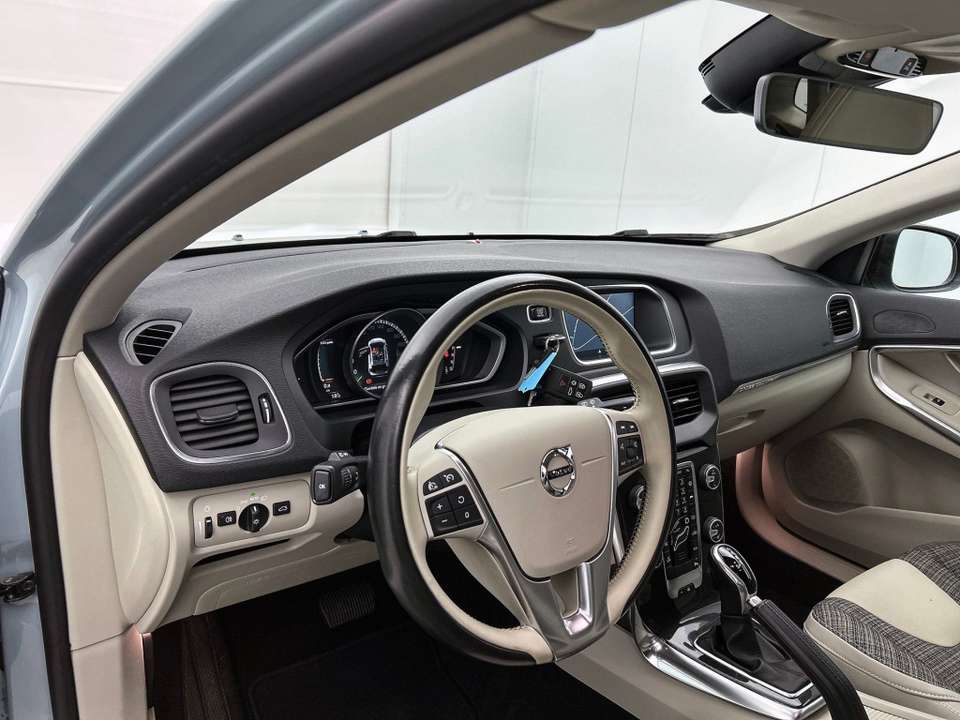 Car picture 9