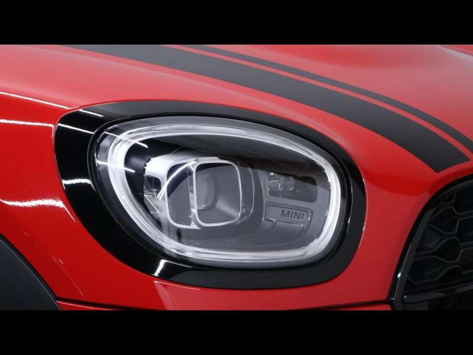MINI Cooper SE Countryman - Imagem 8