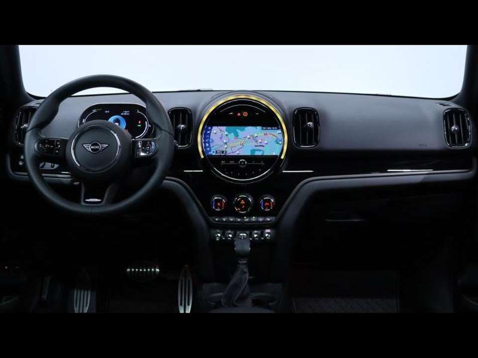 MINI Cooper SE Countryman - Imagem 15