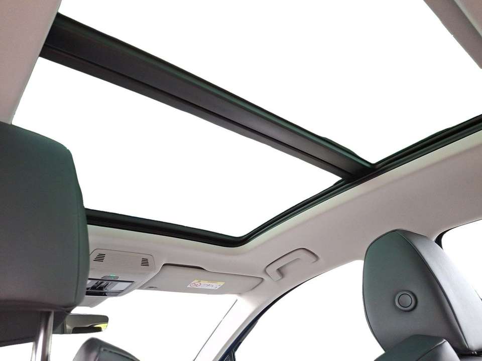 Skoda Enyaq - Imagem 14