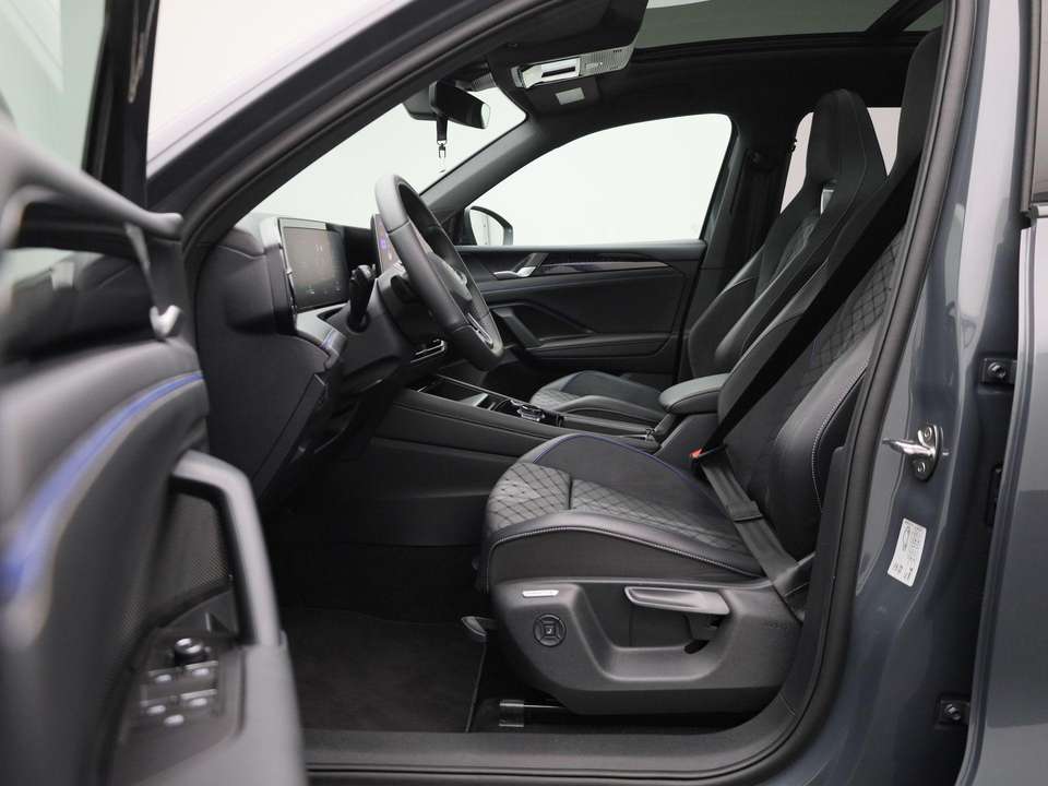 Car picture 11