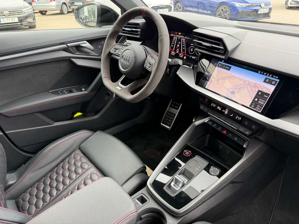 Car picture 11