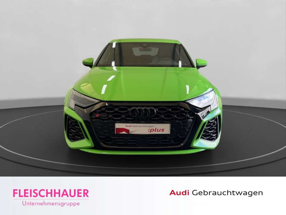 Audi RS3 - Imagem 2