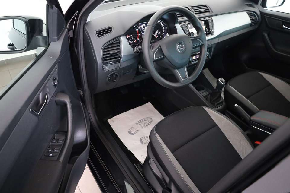 Car picture 9