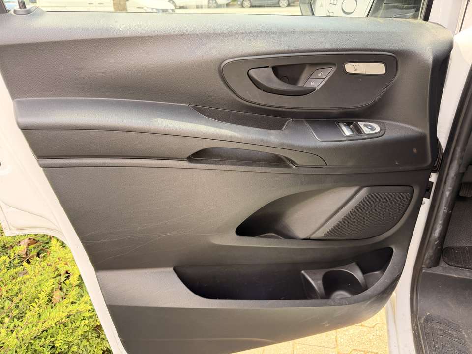 Mercedes-Benz Vito - Imagem 6