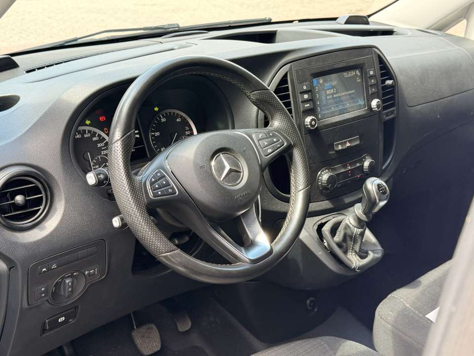 Mercedes-Benz Vito - Imagem 7