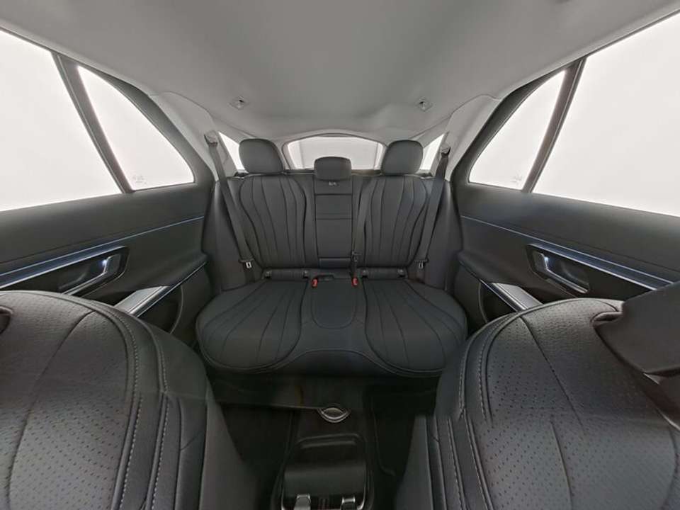 Mercedes-Benz E 220 - Imagem 7