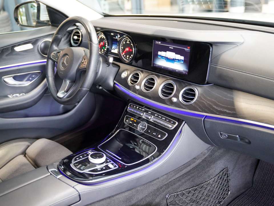 Car picture 12