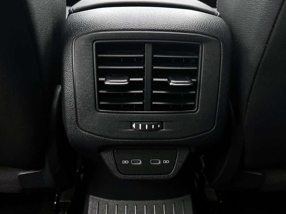 Car picture 9