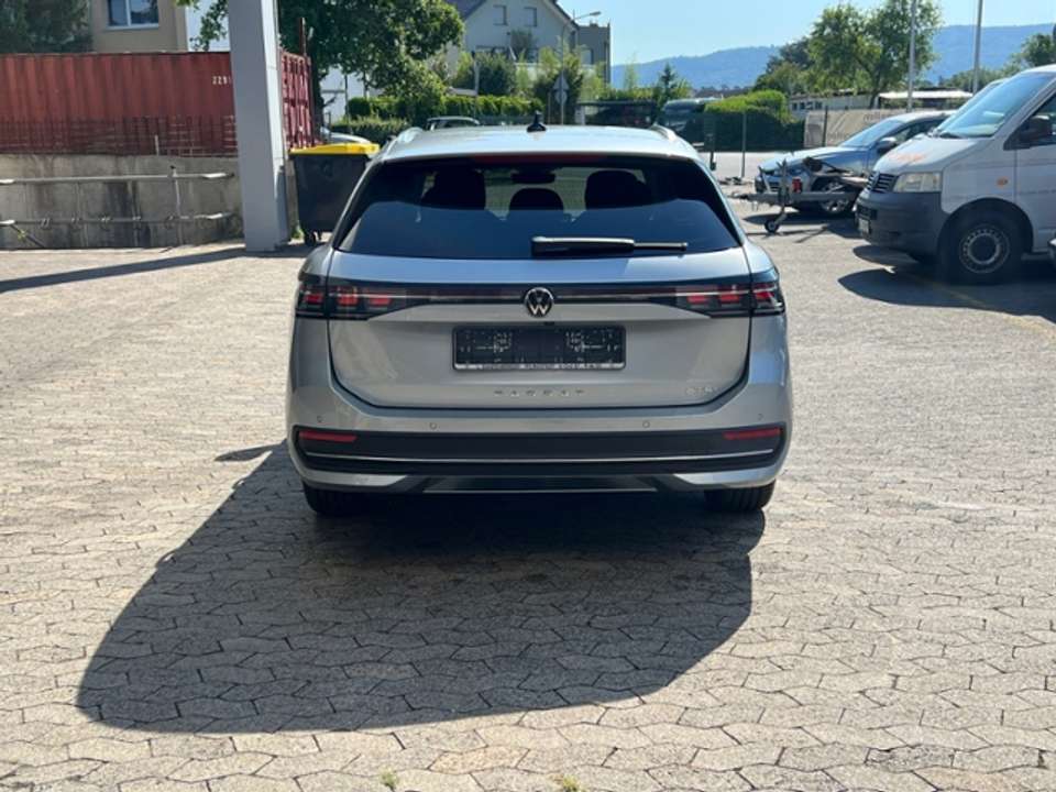 Volkswagen Passat Variant - Imagem 7