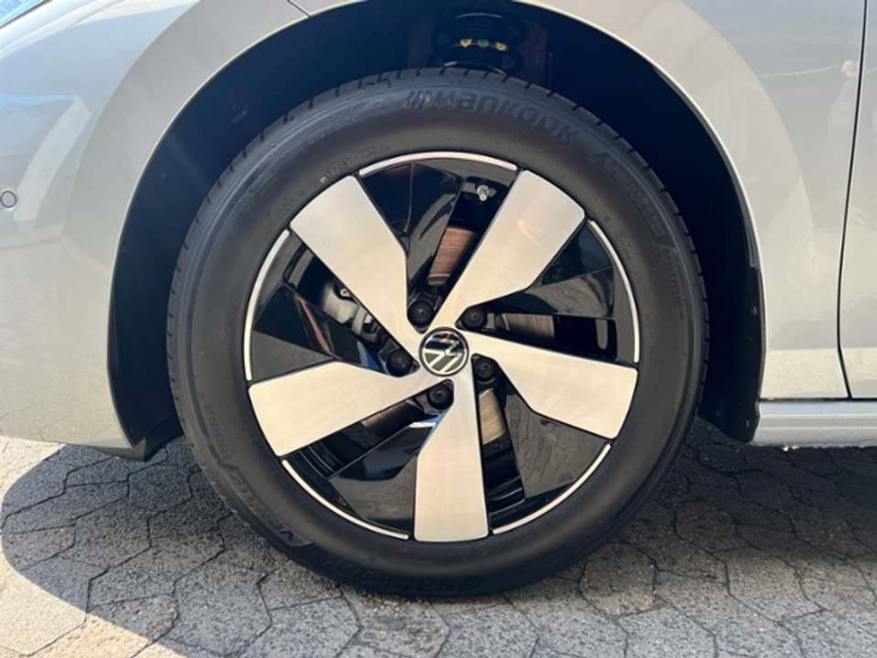 Volkswagen Passat Variant - Imagem 8