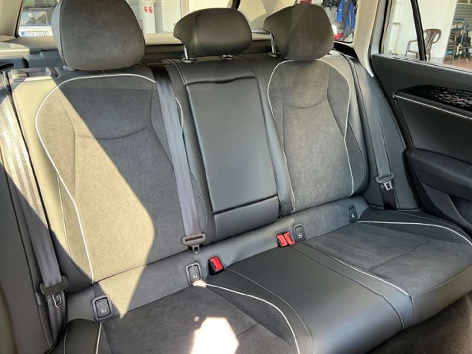 Volkswagen Passat Variant - Imagem 10