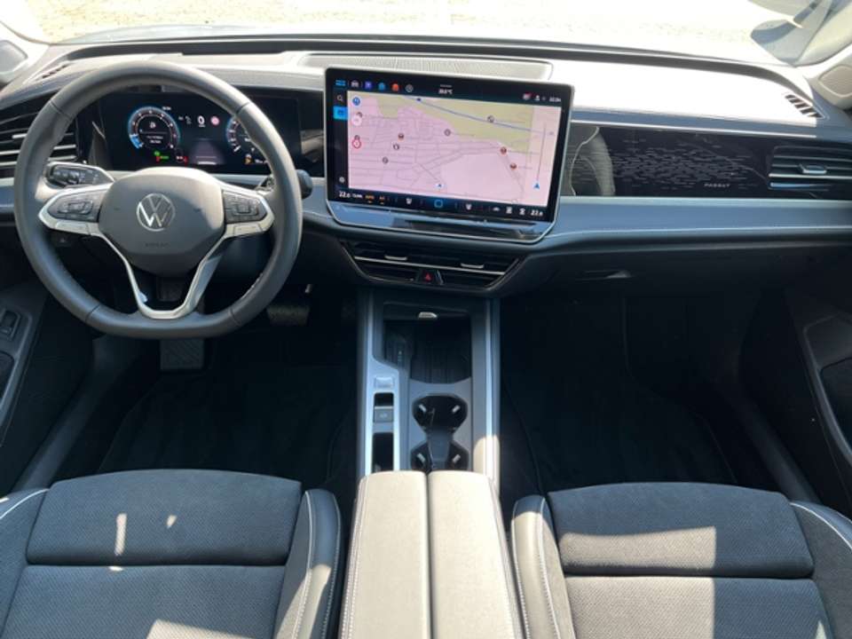 Volkswagen Passat Variant - Imagem 11