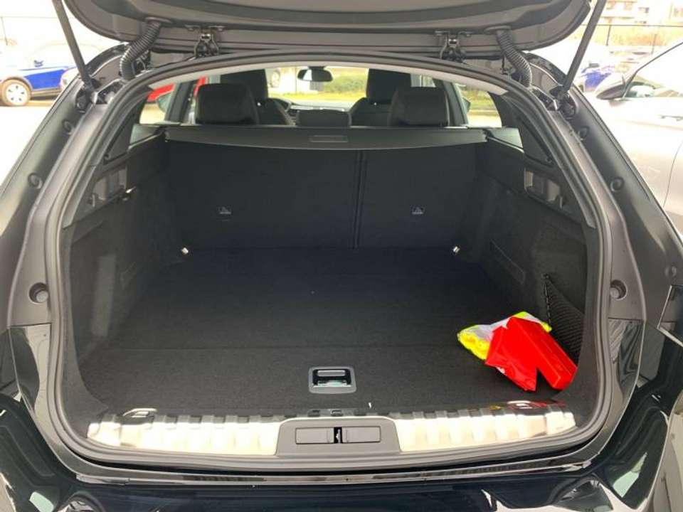 Car picture 6