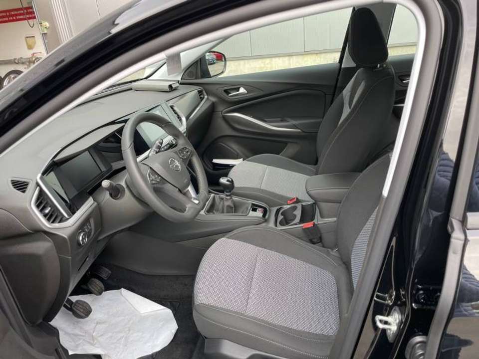 Car picture 9