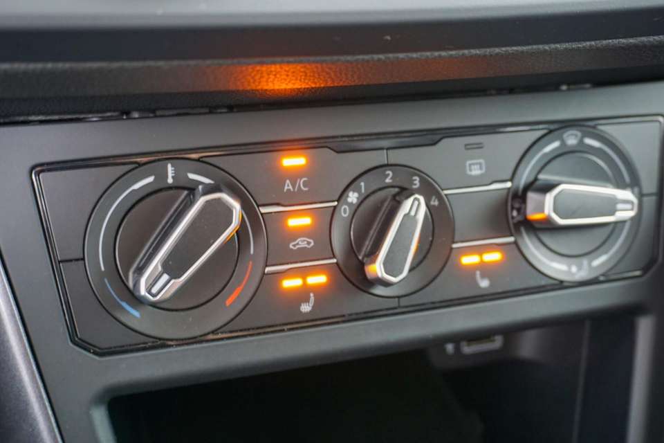 Car picture 11