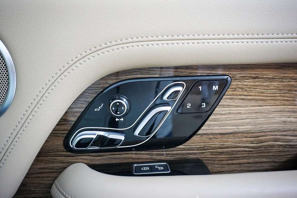 Land Rover Range Rover - Imagem 13