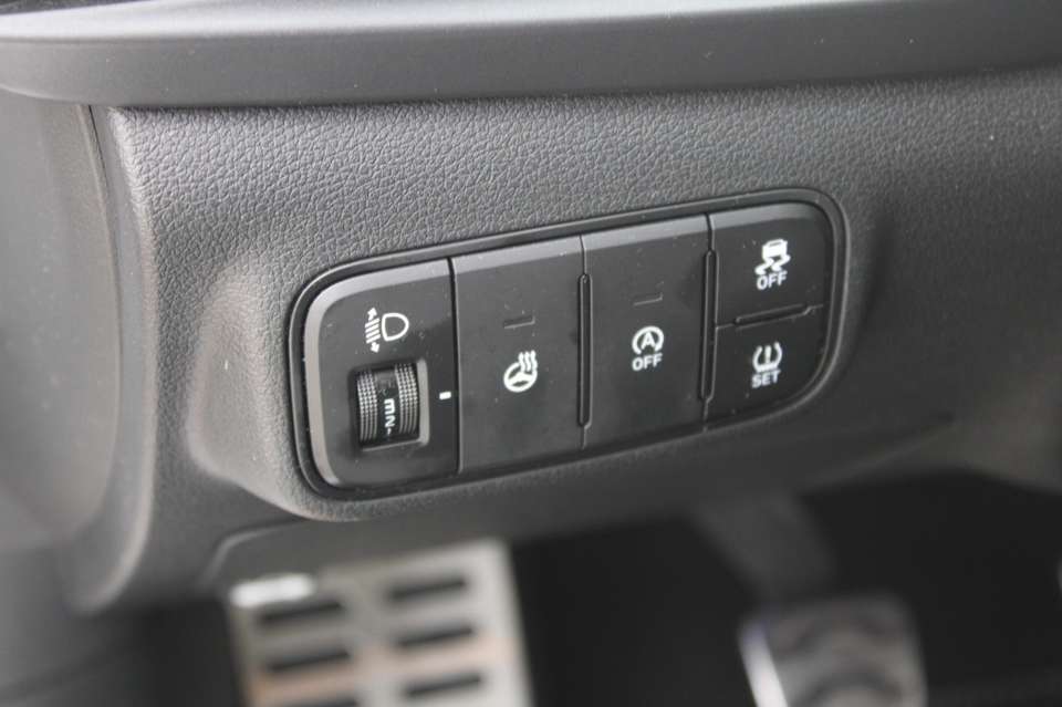Car picture 9