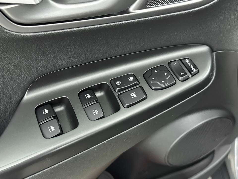 Hyundai KONA - Imagem 11