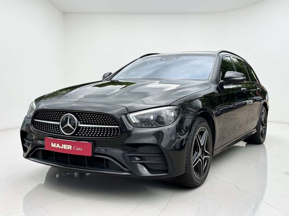 Mercedes-Benz E 300 - Imagem 2