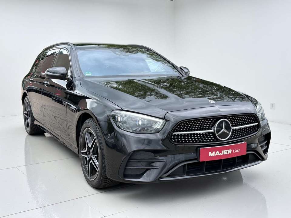Mercedes-Benz E 300 - Imagem 4