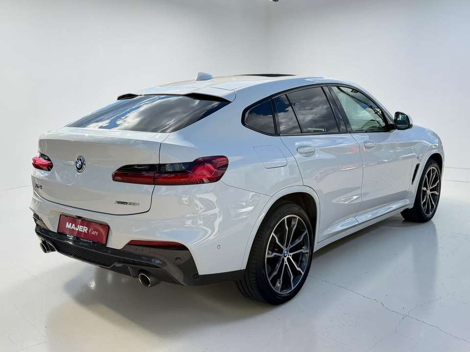 BMW X4 - Imagem 8