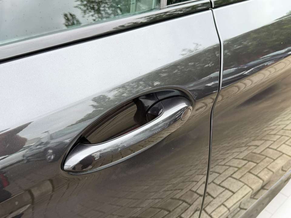 Car picture 14