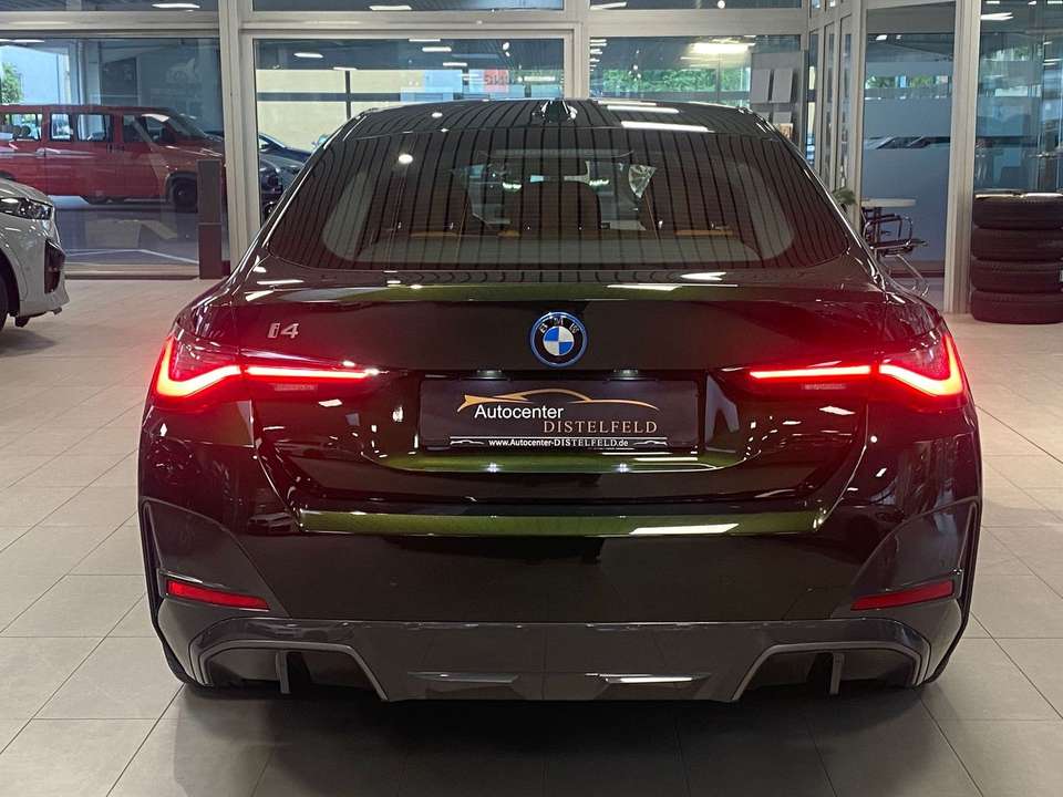 BMW i4 - Imagem 4