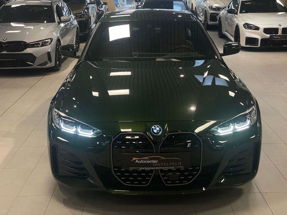 BMW i4 - Imagem 8